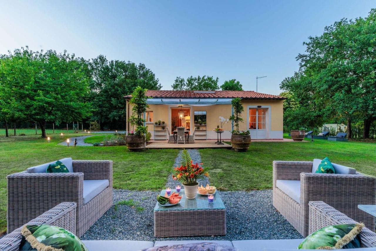 Villa Bassotta, A Charming Cottage Lucca Exteriér fotografie