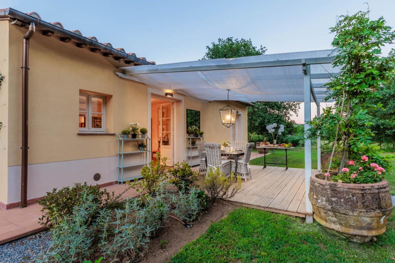 Villa Bassotta, A Charming Cottage Lucca Exteriér fotografie