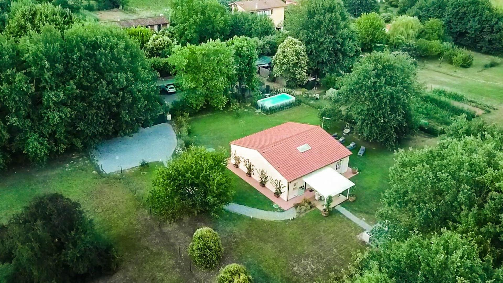 Villa Bassotta, A Charming Cottage Lucca Exteriér fotografie